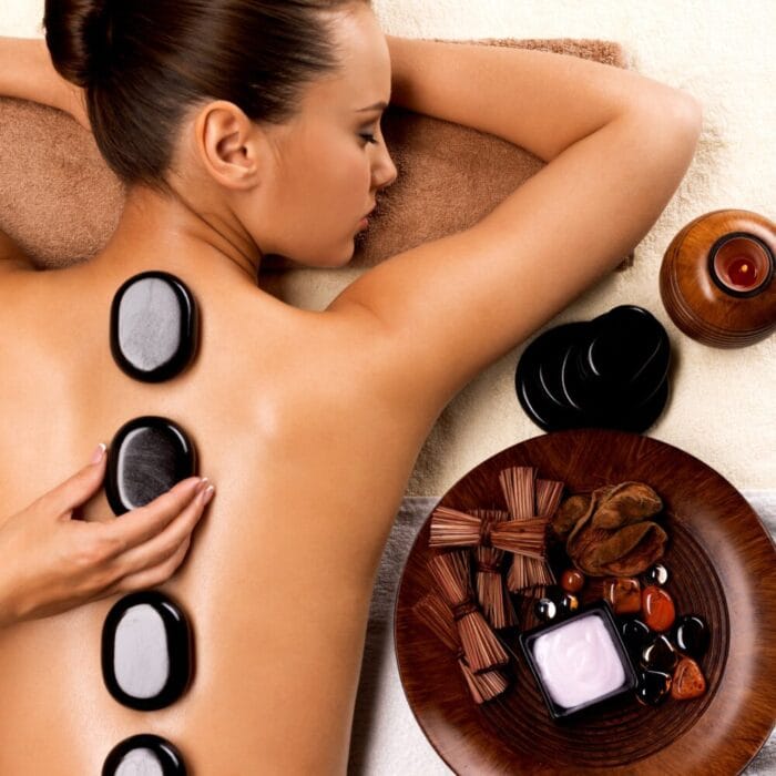 aroma hot oil massage2
